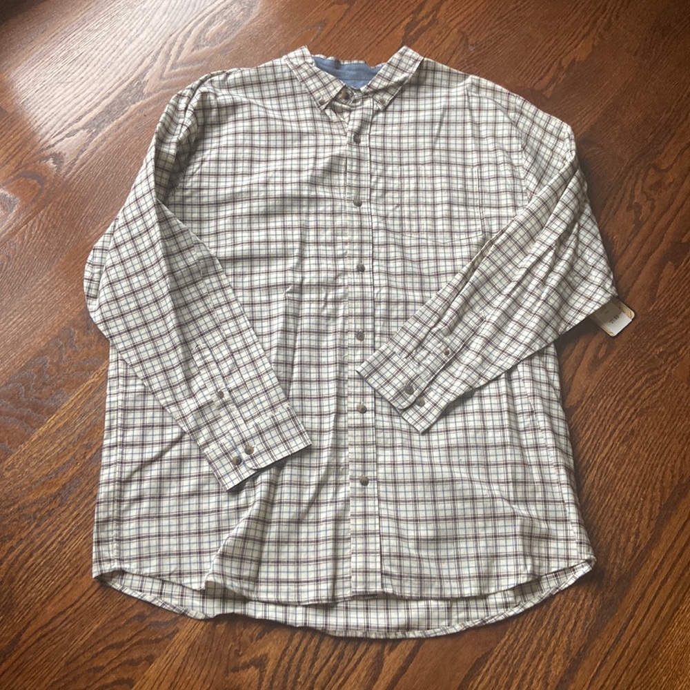 Men’s NWT long sleeve flannel!